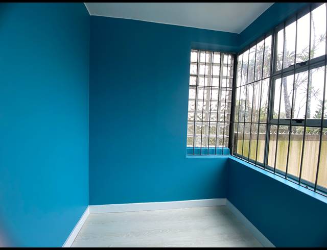1.5 BEDROOM FLAT FOR SALE IN GLENWOOD